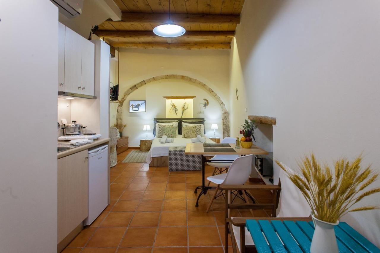 Charming Flatlet In The Old Town Lejlighed *
